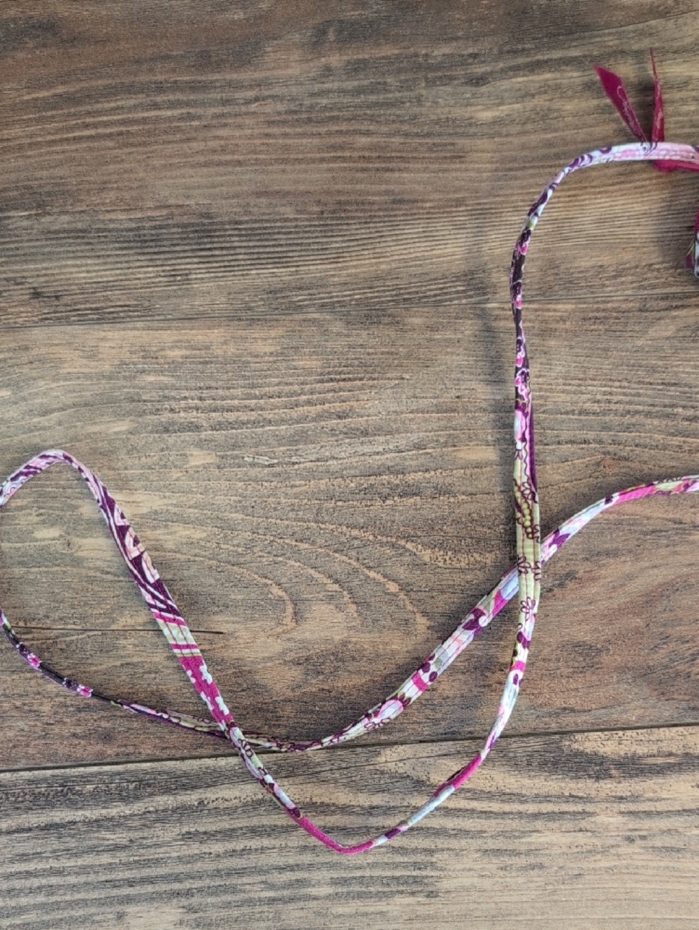 Vera Bradley Hot Pink Paisley Quilted ID Crossbody Bag AB174 - Picture 9 of 9